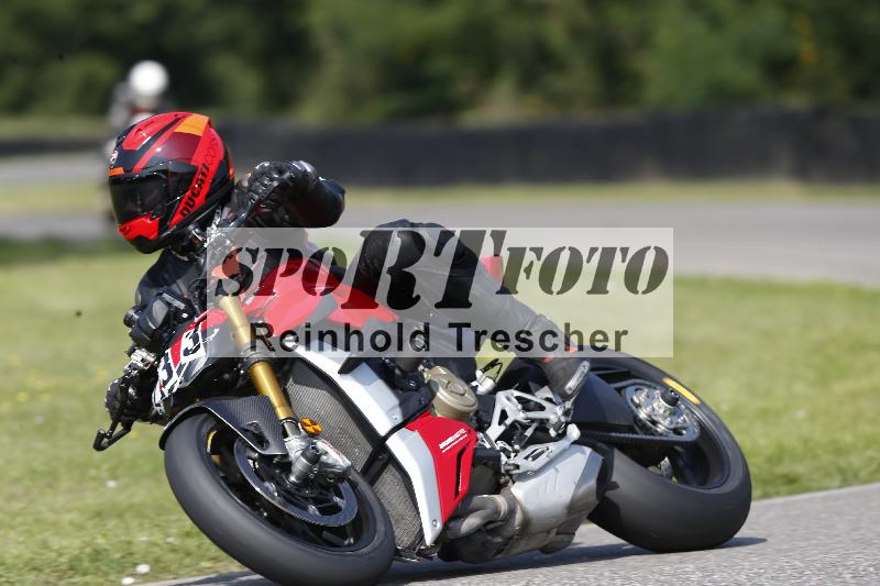 /45 10.08.2025 Plüss Moto Sport ADR/Freies Fahren/733